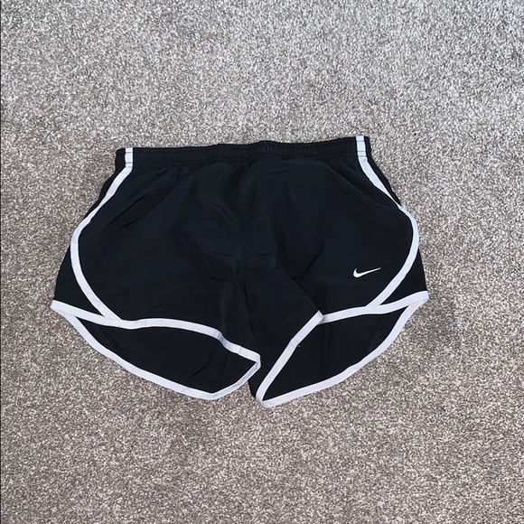 girls white running shorts